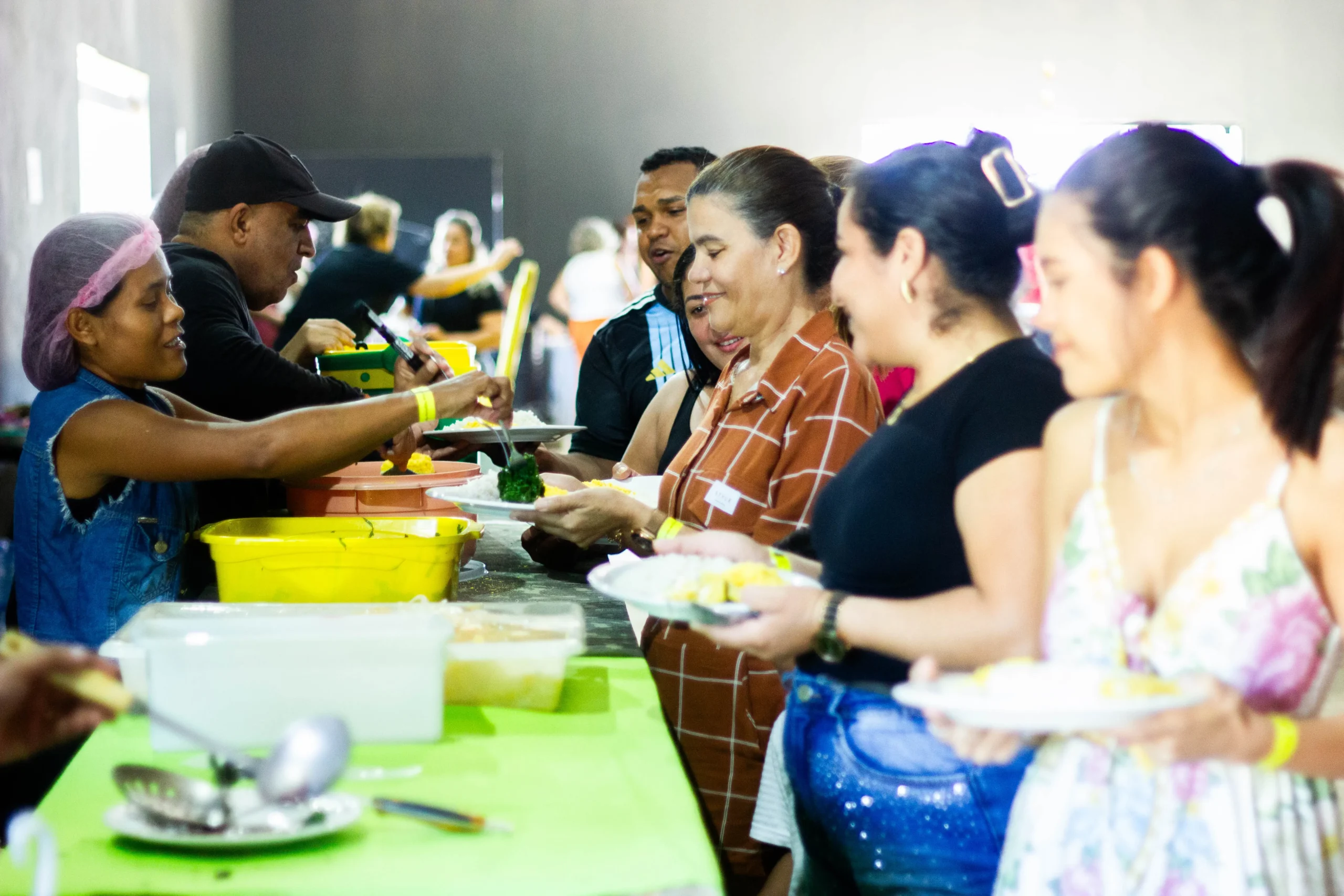 Bebidas Quinarí apoia a II Feijoada da Construção e reforça compromisso com ações que transformam vidas