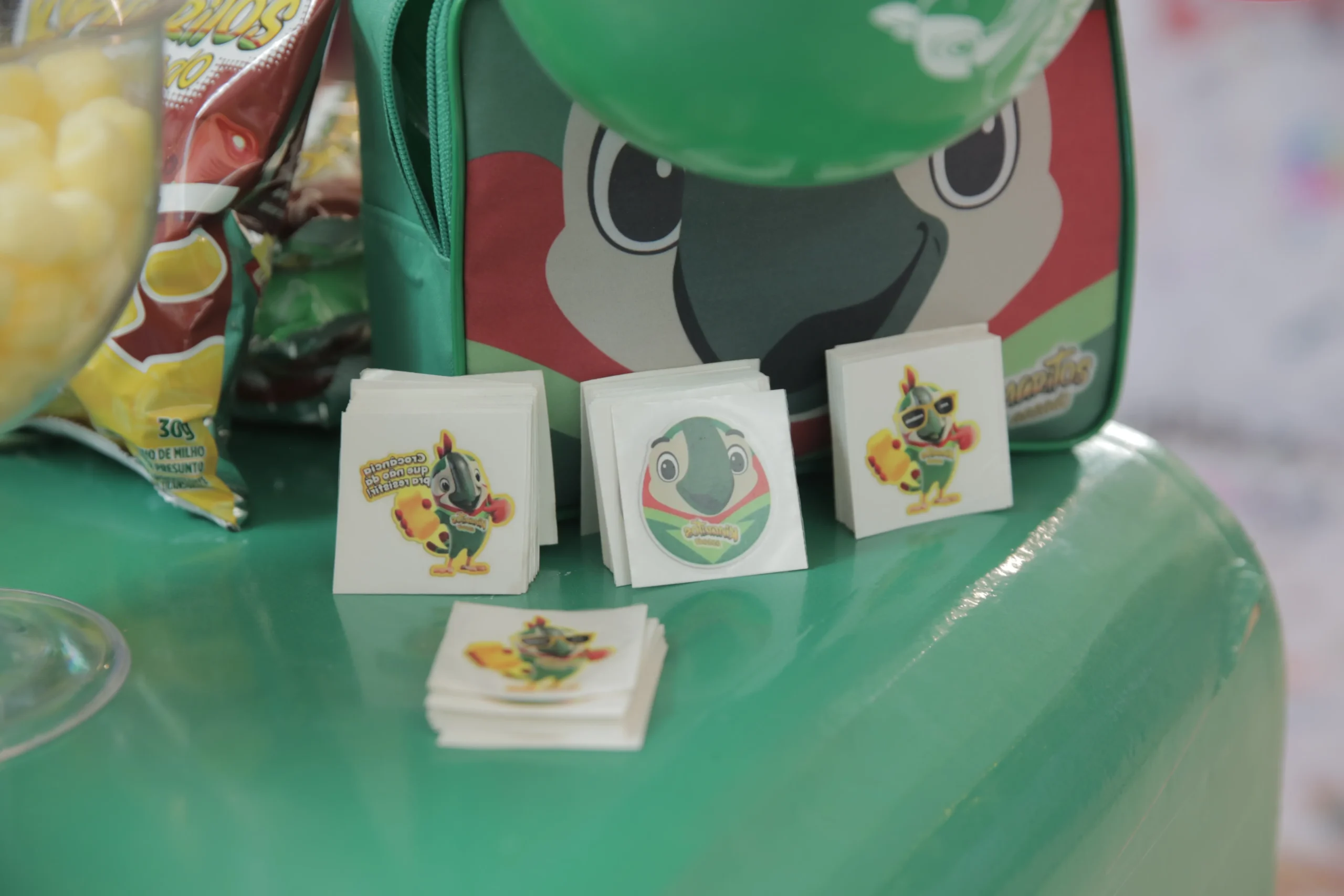 Bebidas Quinarí e Kinaritos celebram o Dia das Crianças com ação especial no shopping
