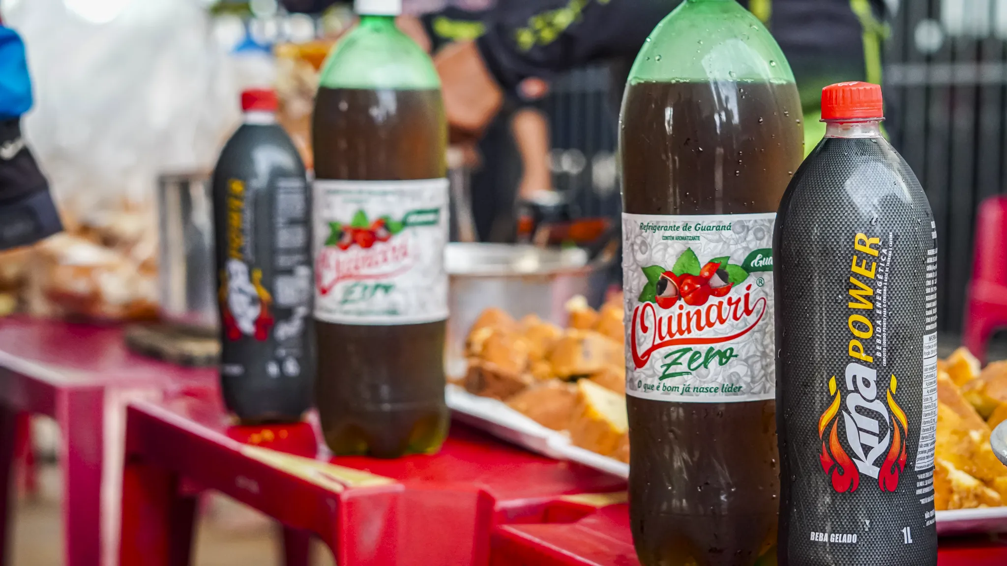 Bebidas Quinarí acelera junto com o Trilhão CavukaLama e fortalece presença em eventos de aventura